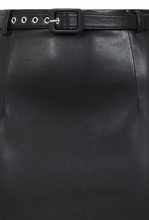 Laden Sie das Bild in den Galerie-Viewer, Bleistiftrock Ada, Schwarz, Kunstleder
