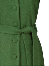 Laden Sie das Bild in den Galerie-Viewer, Wollmantel Dahlia (100% Wolle  und Fairtrade) Moosgrün
