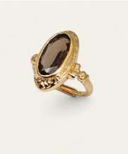 Laden Sie das Bild in den Galerie-Viewer, Ring, The Antique Ring Smokey Quartz, Vergoldet
