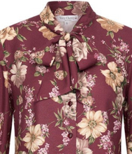 Laden Sie das Bild in den Galerie-Viewer, Schluppenbluse Crepe Renoir, Burgundy
