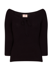 Laden Sie das Bild in den Galerie-Viewer, Feinstrick-Pulli Pretty Illusion, Schwarz
