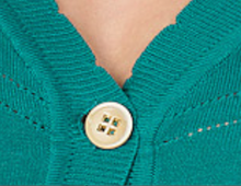 Laden Sie das Bild in den Galerie-Viewer, Vintage Cardigan June mit Musterakzente, Smaragdgrün
