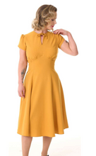 Laden Sie das Bild in den Galerie-Viewer, Swingkleid Starlet, Senf
