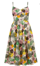 Laden Sie das Bild in den Galerie-Viewer, Träger-Swingkleid Benita Tikki 50's, Mullti
