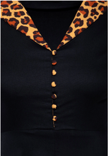Laden Sie das Bild in den Galerie-Viewer, Swingkleid Leopard 50's mit Leo-Akzenten, Schwarz

