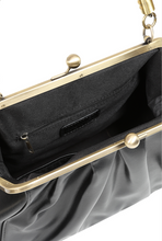Laden Sie das Bild in den Galerie-Viewer, Vintage Tasche mit Schultergurt , Scarlett Frame , Schwarz
