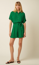 Laden Sie das Bild in den Galerie-Viewer, Bermuda-Shorts Ava Atomic, Grün
