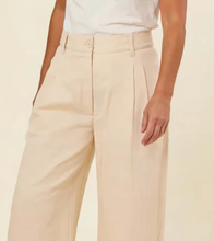 Laden Sie das Bild in den Galerie-Viewer, Culotte-Hose Eden mit Leinen, Sand/Beige
