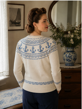 Laden Sie das Bild in den Galerie-Viewer, Cardigan mit Anker-Motiv, Creme-Blau
