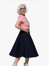 Laden Sie das Bild in den Galerie-Viewer, Swingrock 'Josie' in Denim
