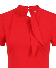 Laden Sie das Bild in den Galerie-Viewer, Schluppen Shirt, Sandy Loves Danny, Rot
