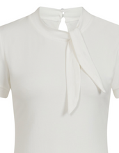 Laden Sie das Bild in den Galerie-Viewer, Schluppen Shirt, Sandy Loves Danny, Offwhite
