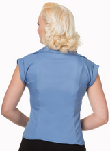 Laden Sie das Bild in den Galerie-Viewer, Bluse Dream Master, Hellblau
