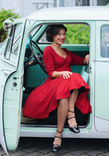 Laden Sie das Bild in den Galerie-Viewer, Swingkleid Femme Fatale,Bordeaux
