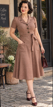 Laden Sie das Bild in den Galerie-Viewer, Swingkleid Rosewood 40's, Altrosa-Braun
