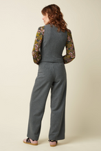 Laden Sie das Bild in den Galerie-Viewer, Weste, Cissy Gilet Brando Stripe – Grey Melange
