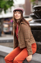 Laden Sie das Bild in den Galerie-Viewer, Cecil Jacket Tartan Tweed Caramel
