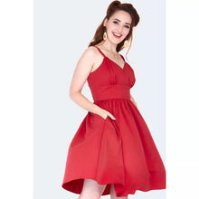 Laden Sie das Bild in den Galerie-Viewer, Adjustable Strap Dress, rot
